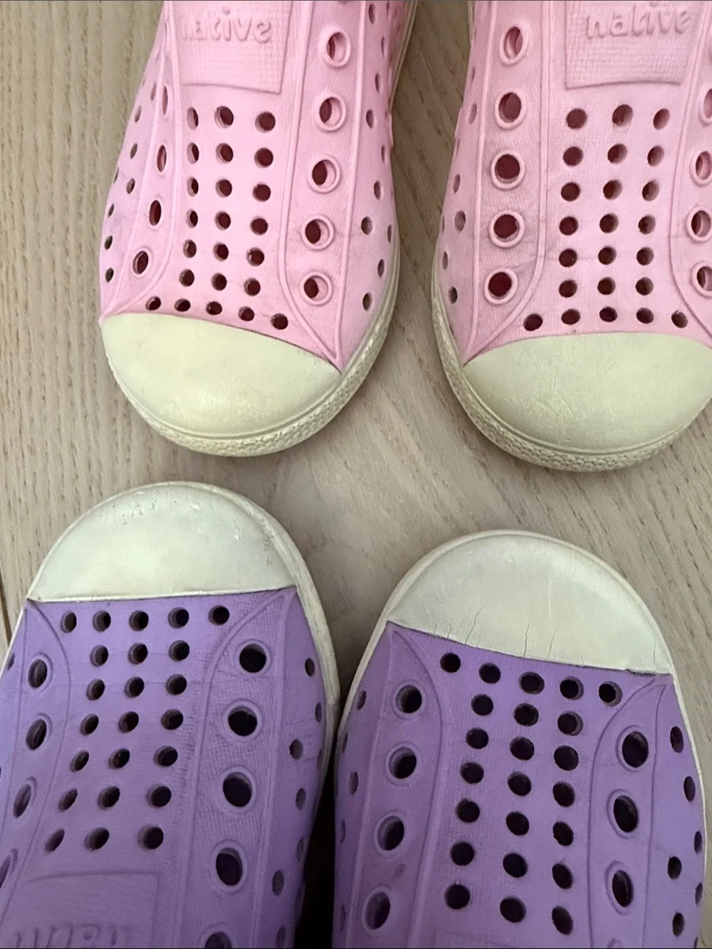 Native Slip-On Kids Shoes in Pink and Lavender size 7